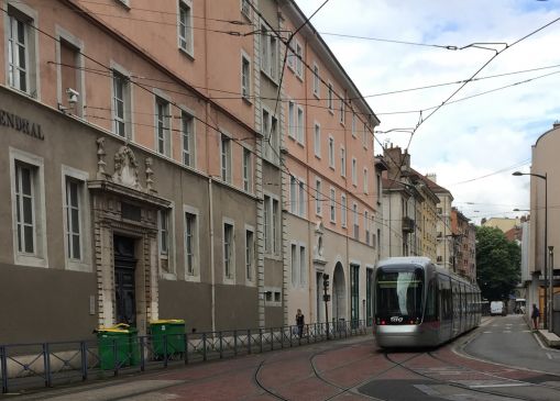 Modification de la bifurcation tramway Maison du Tourisme à Grenoble