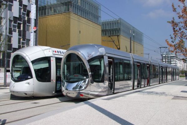 Signalisation de trois communications TNR sur le réseau tramway de Lyon